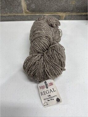 Briggs Little Regal Yarn 100% Pure Wool One Skein Color Light Brown
